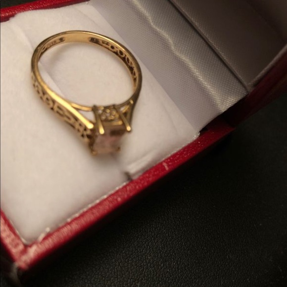 Solid 10k gold ring emerald cut pink topaz. - Picture 3 of 3